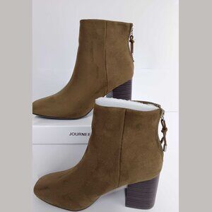 Journee collection Women's Audrina Heeled Booties - Olive 6